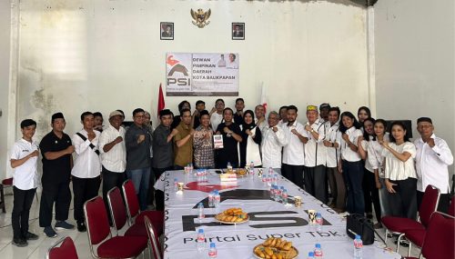 Bawaslu Kota Balikpapan saat menyambangi sekretariat DPD PSI Kota Balikpapan pada Selasa (14/ 04/ 2026)