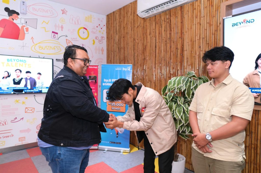 TELKOMSEL