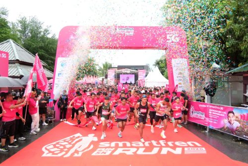 Balikpapan dipilih sebagai lokasi penyelenggaraan SMARTFREN Fun Run 2026 karena perannya sebagai salah satu pusat perekonomian Kalimantan sekaligus gerbang menuju Ibu Kota Nusantara (IKN). Sejalan dengan perkembangan kawasan ini, SMARTFREN kini hadir di 55 kota dan kabupaten di Kalimantan, memperkuat posisinya sebagai Jagoan Sinyal Se-Indonesia.
